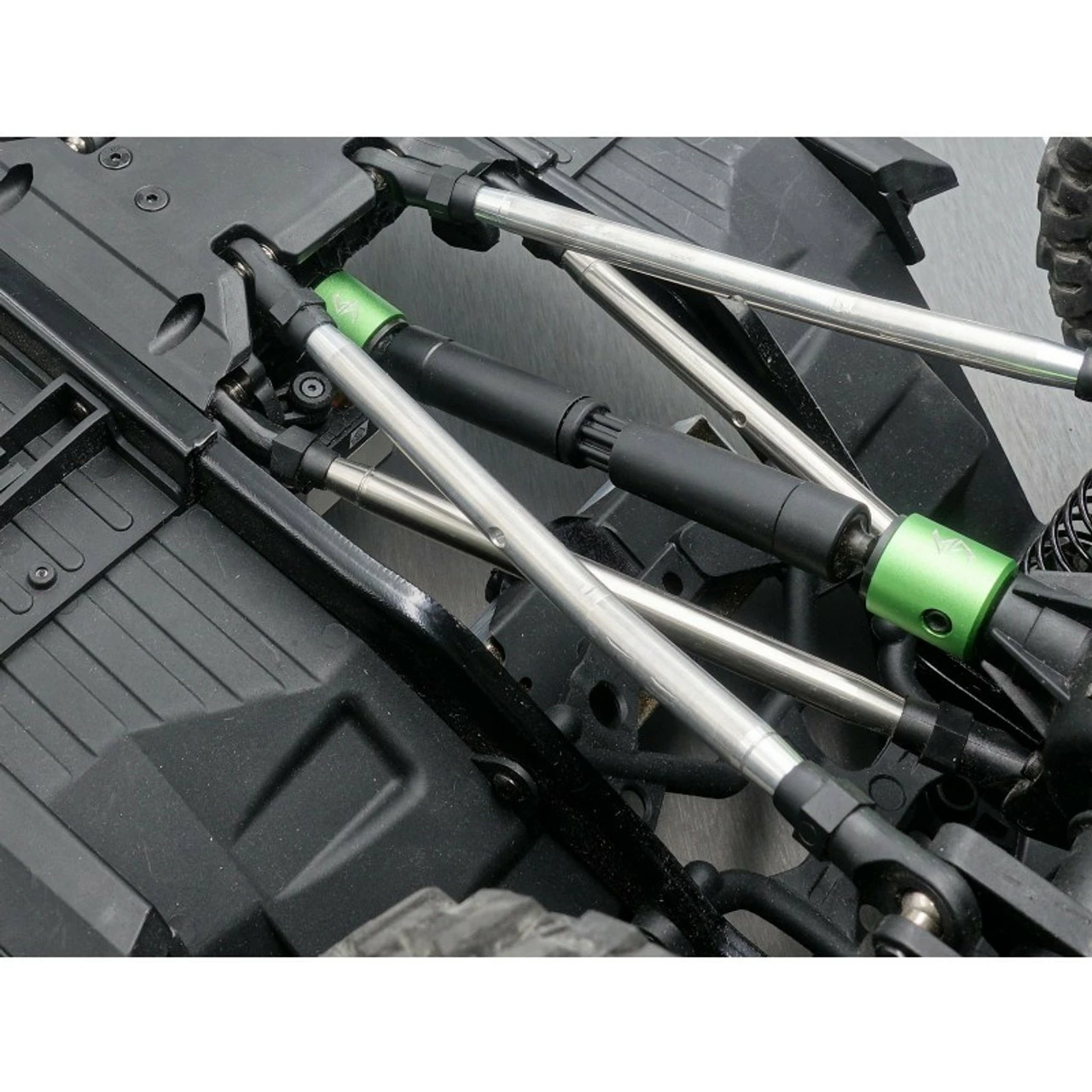 Samix SCX-6 Aluminum Driveshaft Cups (Green) (4) - Image 3