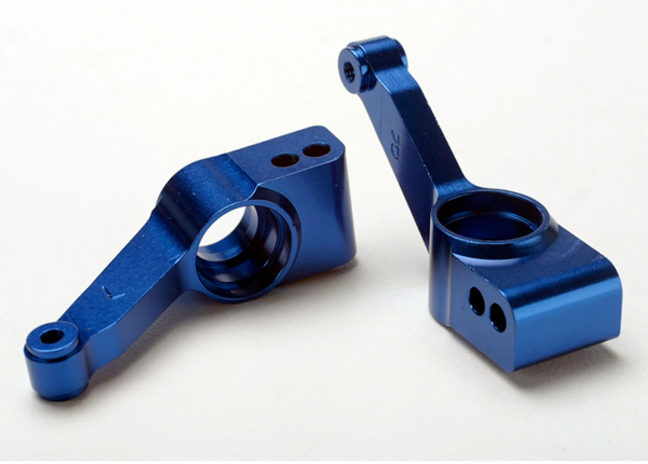 Traxxas 1952X Rear Stub Axle Carriers (Blue) (2)